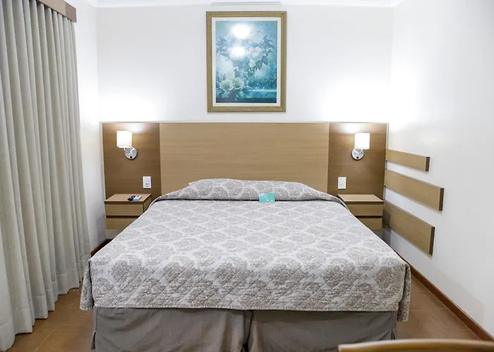 Hotel Premium Pirassununga